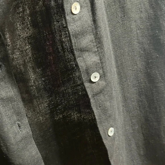 SOLD⭐️Comfy 100% Linen Black Short Sleeve Shirt Sz-Medium - Picture 5 of 9